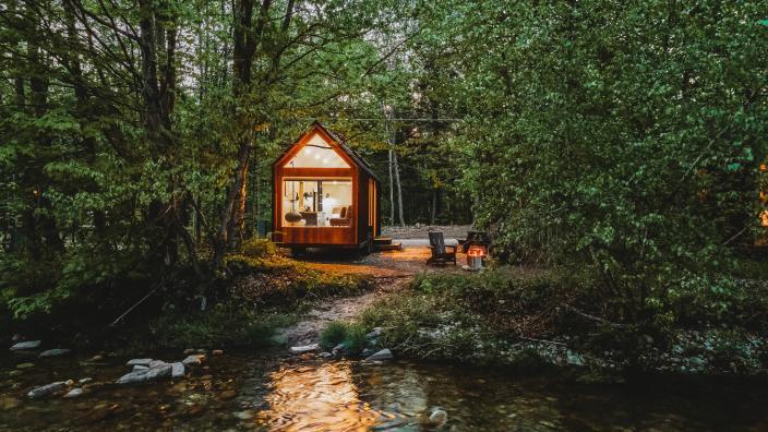 Discover Nature’s Serenity in Enchanting Retreats